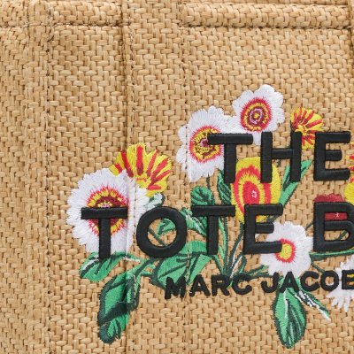 THE DAISY WOVEN SMALL TOTE BAG